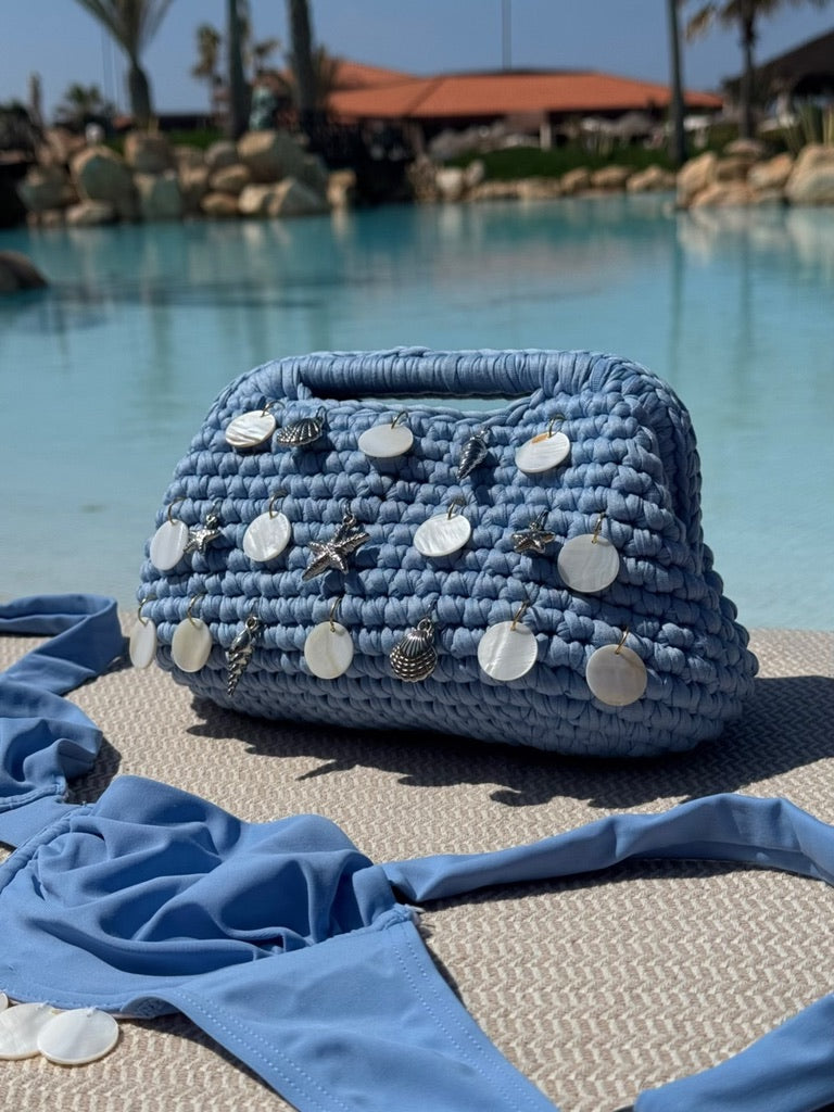 'She Sells Waves' | Shell Clutch